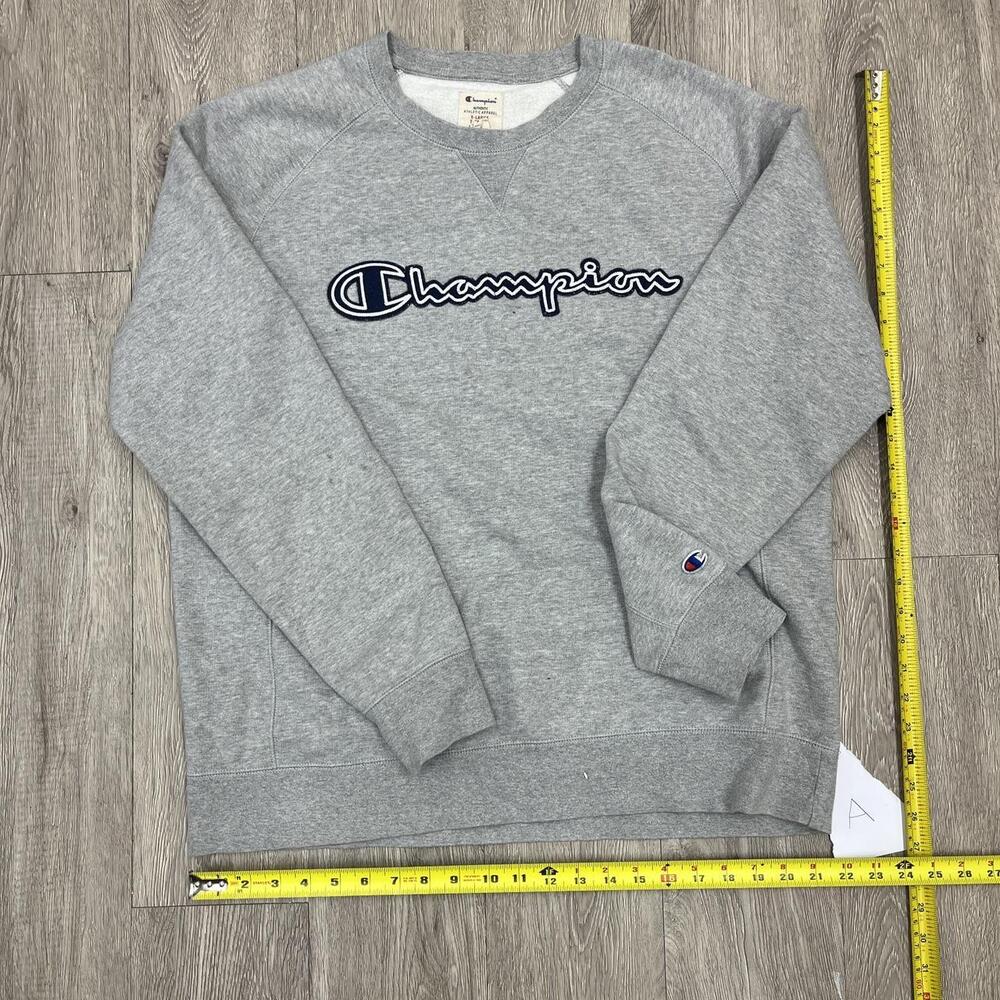 Faded stressed Champion grey crewneck sweatshirt Size XL